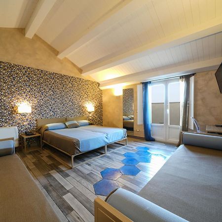 Villa Adua โตรเปอา ภายนอก รูปภาพ