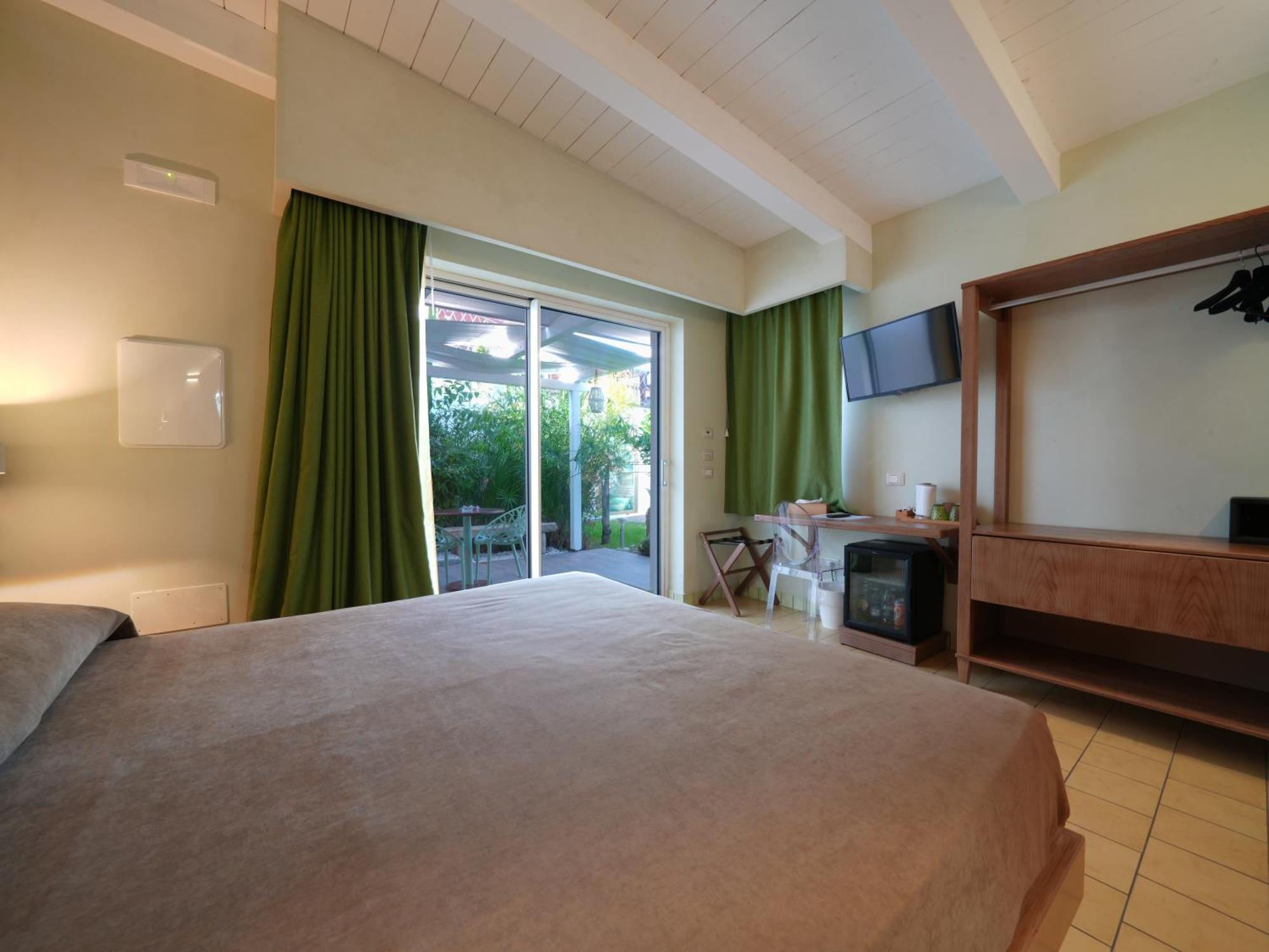 Villa Adua โตรเปอา ภายนอก รูปภาพ